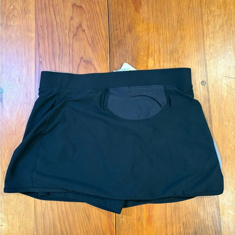 NWT Nike Women Running Skirt with Built In Shorts Skort Black Small - Picture 6 of 7